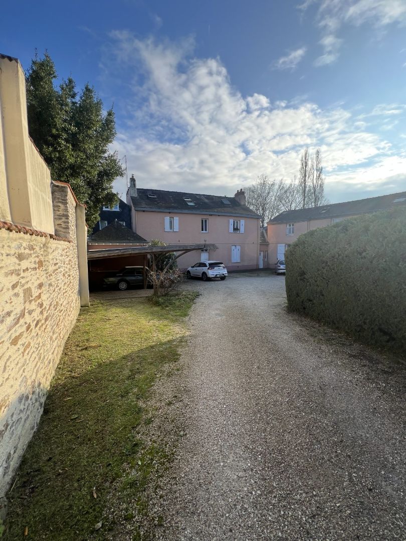 Duplex dans une charmante bâtisse à Nantes